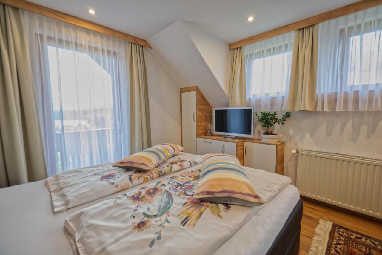 Ferienhaus Holzer Villach Exterior foto